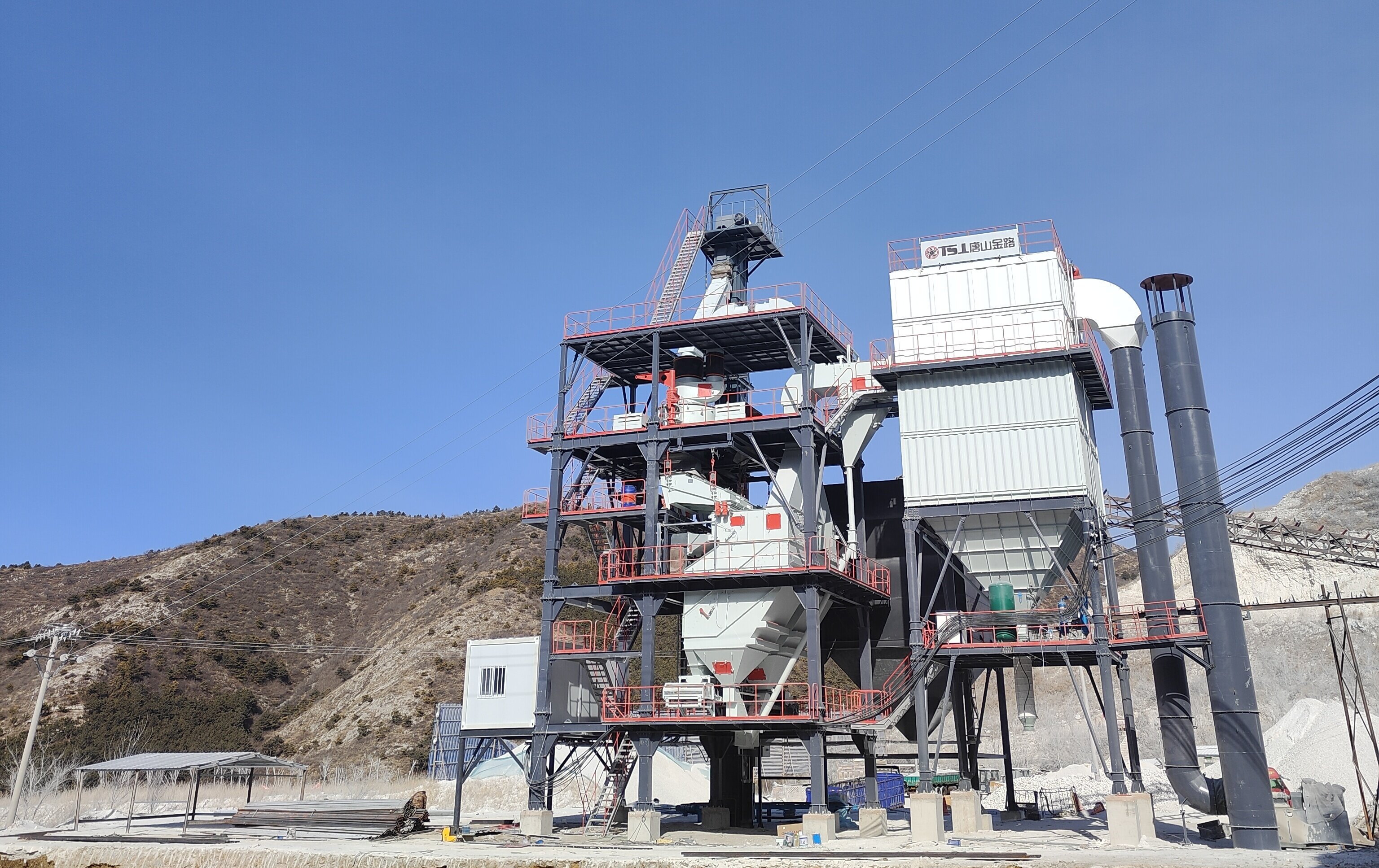 告別粉塵噪音！制砂樓如何改寫(xiě)砂石行業(yè)環(huán)保格局？